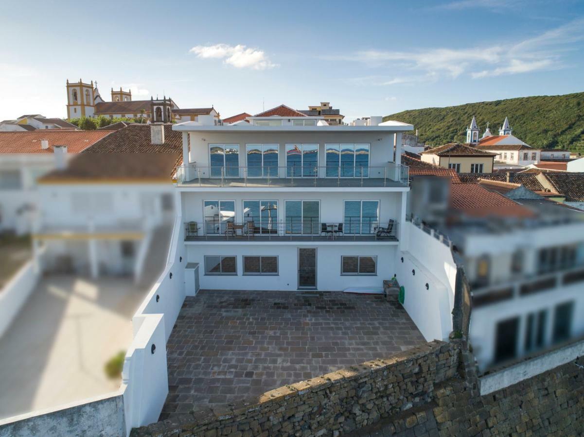 Apartment Black House Praia da Vitória